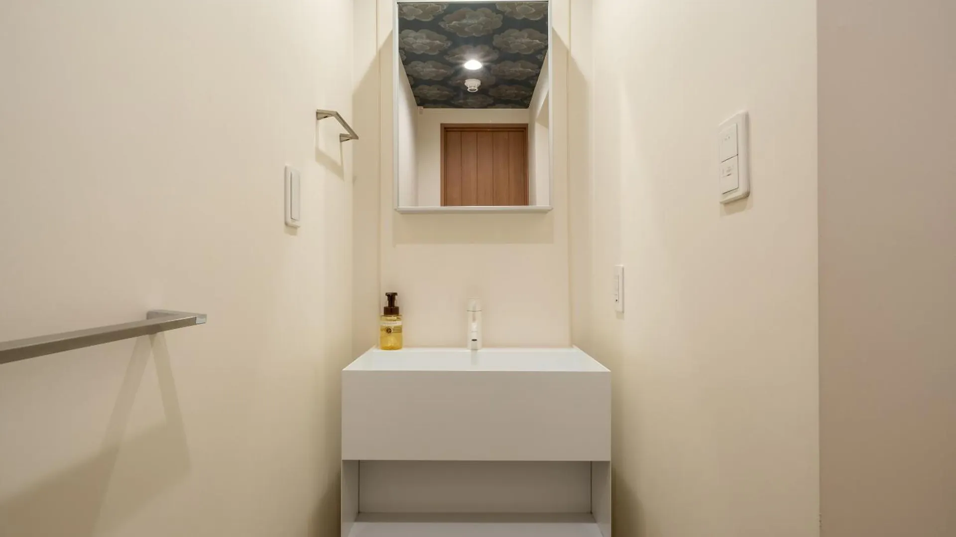 Resi Stay Hachi Inn Kioto Japón